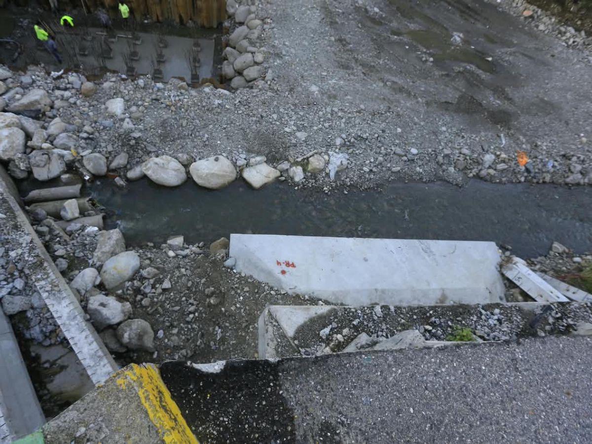 Reanudan obras: En esta fecha serán finalizados y habilitados los puentes de Las Brisas