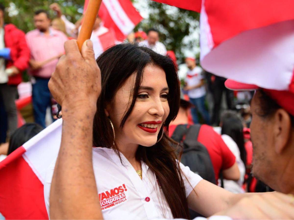 Iroshka presentará pruebas de “fraude” contra Salvador Nasralla