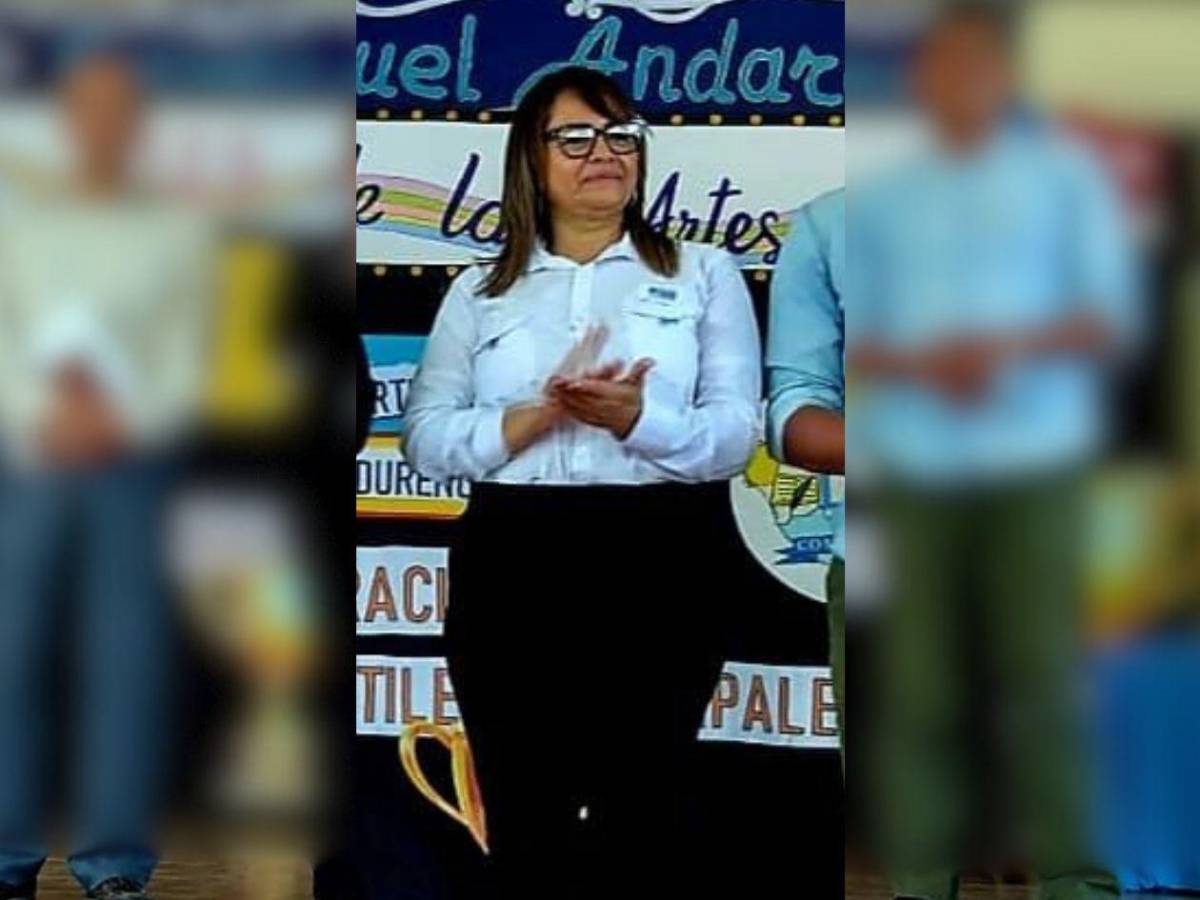 Revelan última foto tomada a maestra antes que fuera asesinada por su esposo