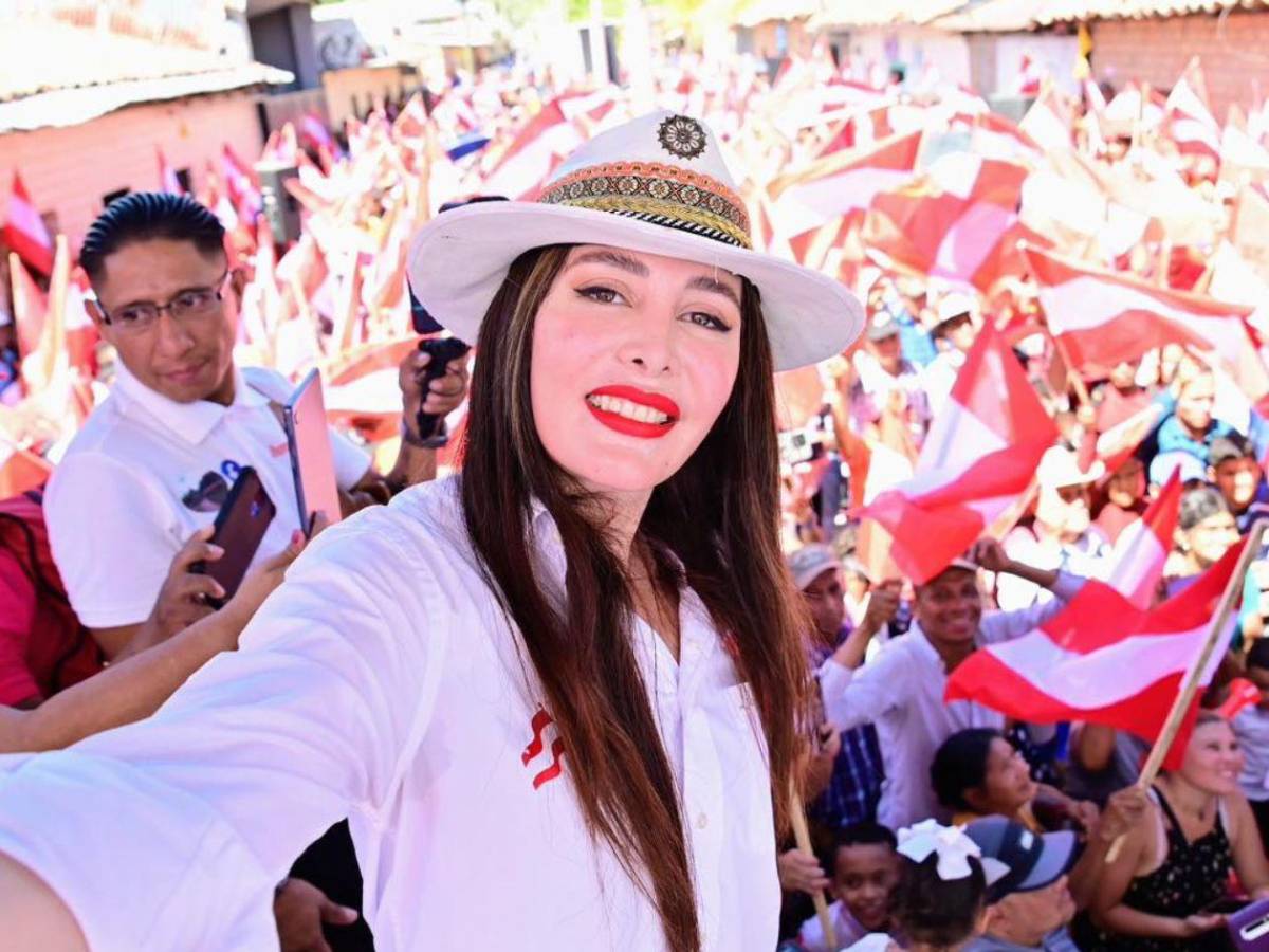 De vaca intelectual a vaca de garra: Iroshka arremete contra el ministro Ricardo Salgado