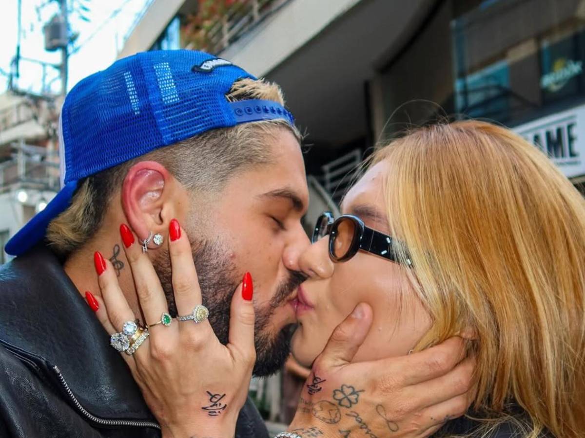 Vinicius anuncia noviazgo con exmujer de artista: Dos compañeros se burlan