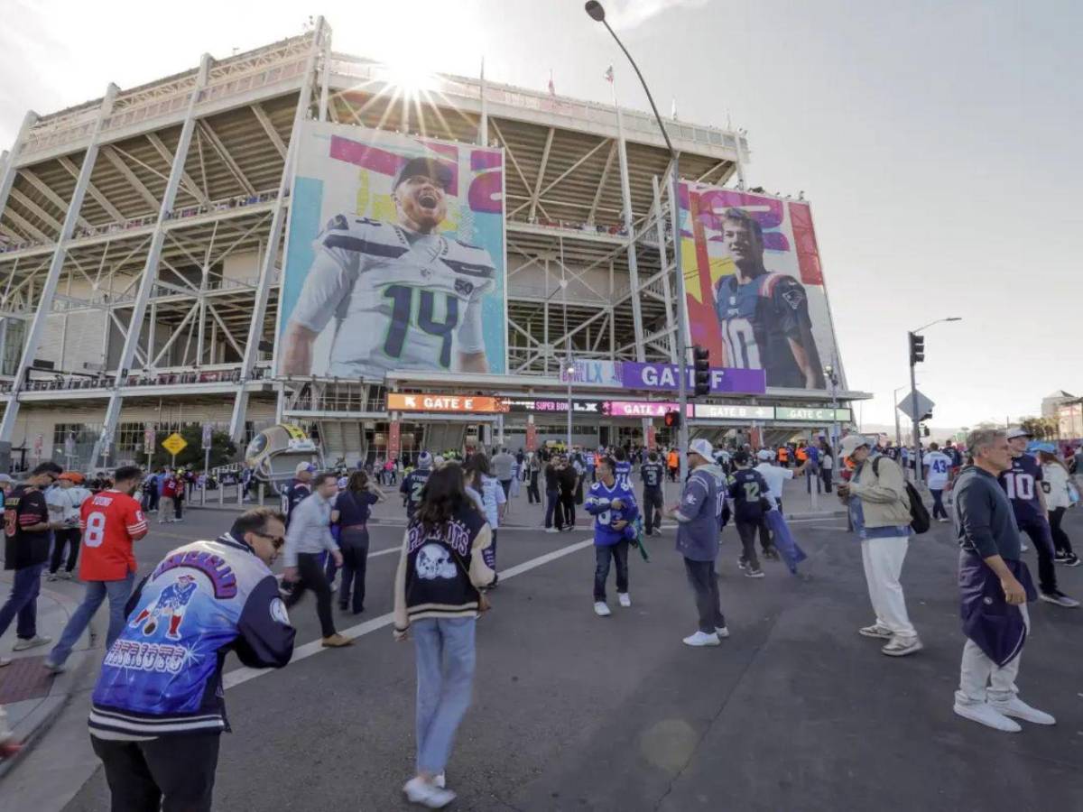 Super Bowl: Famosos presentes, sorprenden a Bad Bunny y así llegó Justin Bieber
