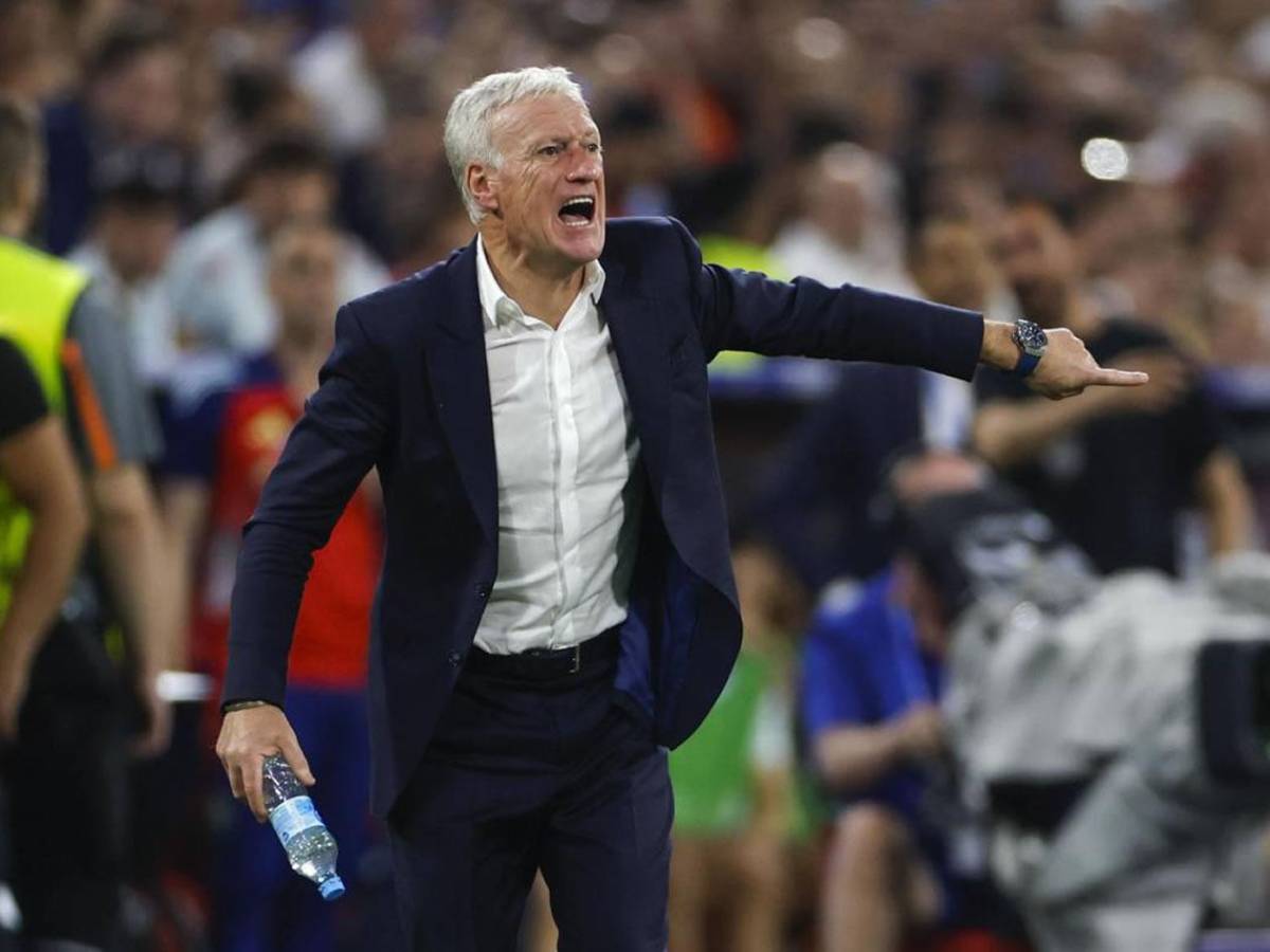 Francia se queda sin técnico en pleno Mundial: Deschamps recibió la peor noticia