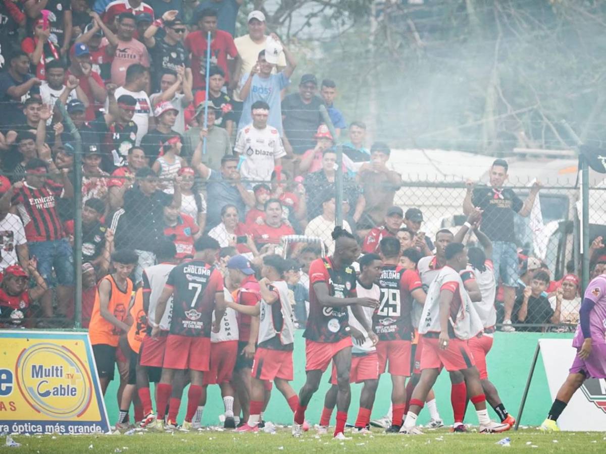 Choloma celebra ascenso a Liga Nacional, Independiente llora y agresión a recogepelotas