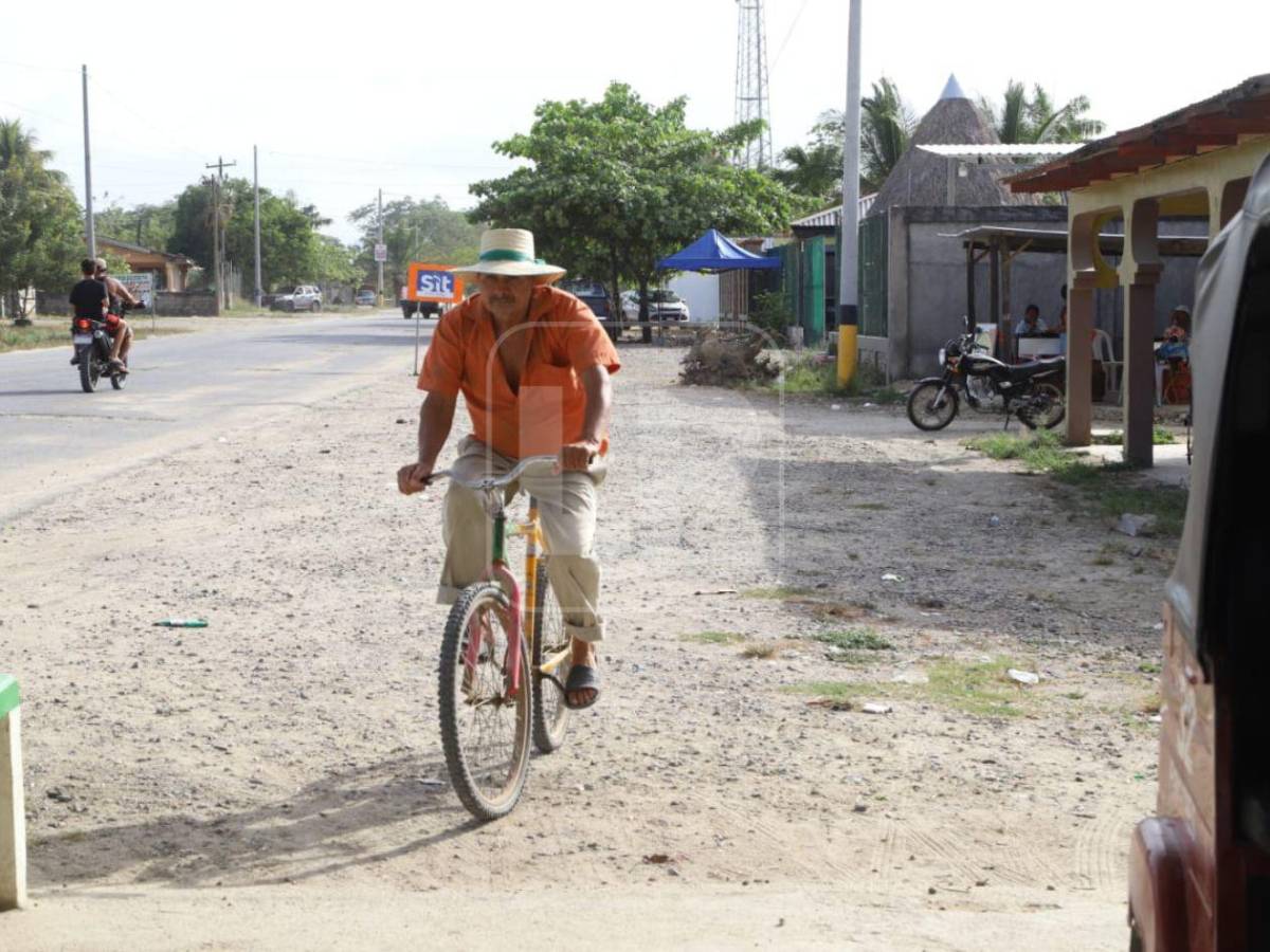 Así es Rigores: la aldea donde el miedo apagó la vida cotidiana