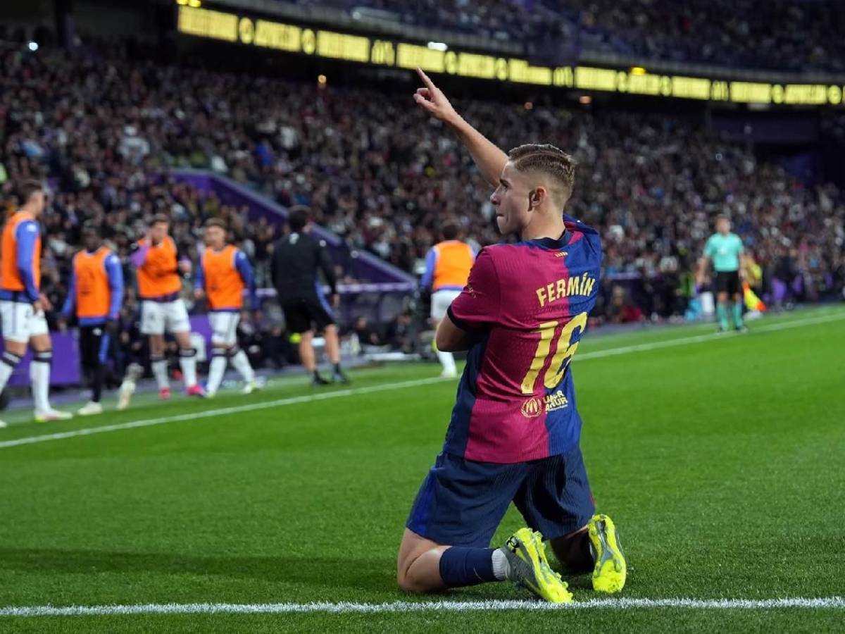 Debutó con Barcelona y se retiró lesionado; crack regresó y protesta a leyenda