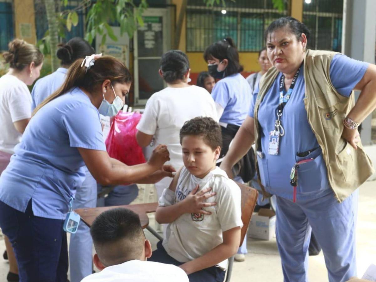 San Pedro Sula vacunará contra el dengue a más de 5,000 menores de 6 a 16 años