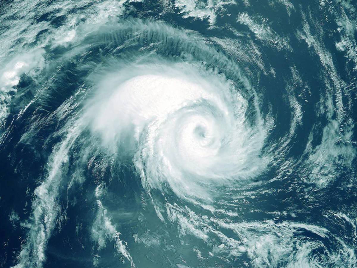 Inicia temporada de huracanes 2025 en el Pacífico: estos fenómenos afectarán a Honduras