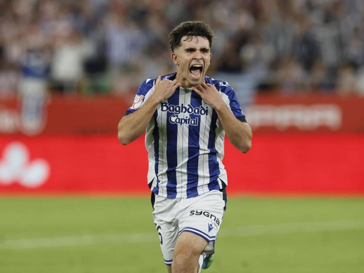 Simeone hundido, Griezmann con triste final y 'madridista' festeja la Copa del Rey