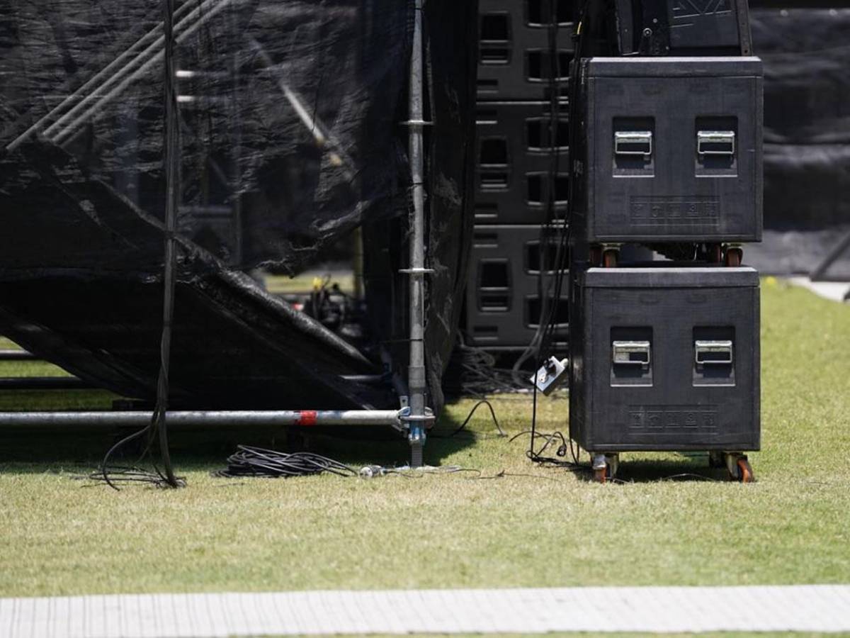 Alcaldía de San Pedro Sula daña más la cancha del estadio Morazán con concierto gratuito