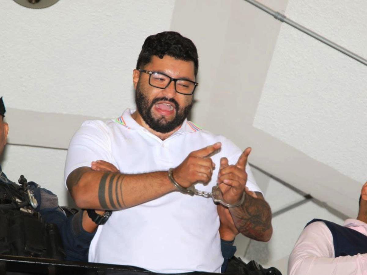 Fracasa audiencia preliminar contra exjuez Vallecillo por delito de extorsión