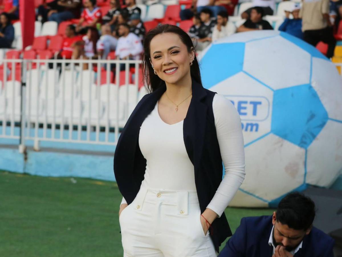 Periodista sorprende y sexy tiktoker: las bellas chicas de la jornada 7 del Clausura 2026