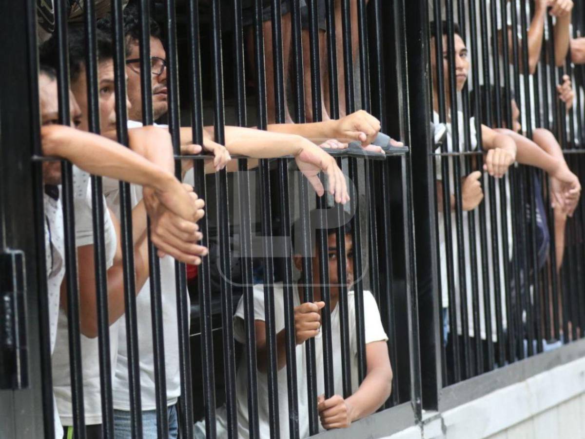 ¿Mini Cecot? Así viven ahora reos en Támara; exigen mejor comida y agua