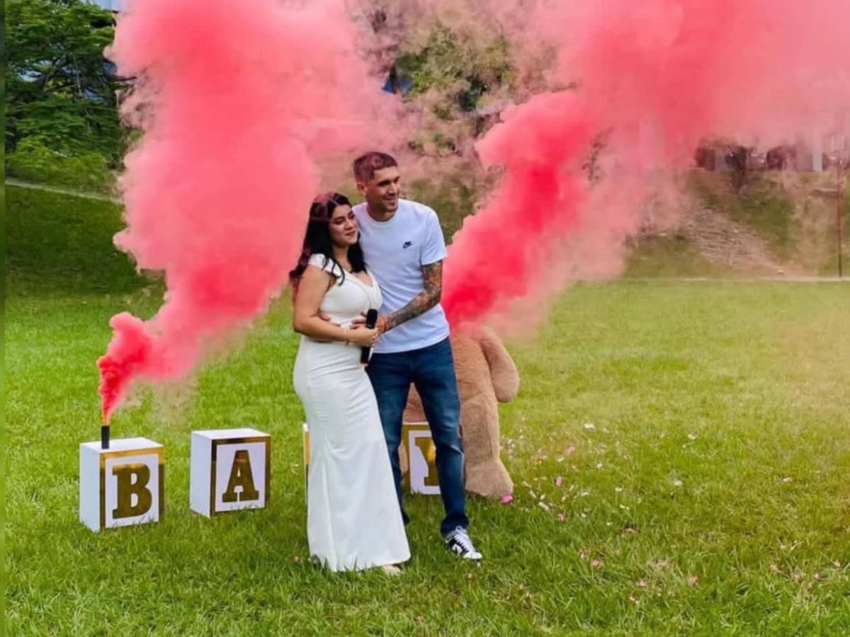 Presentadora hondureña anuncia que está embarazada de un futbolista extranjero