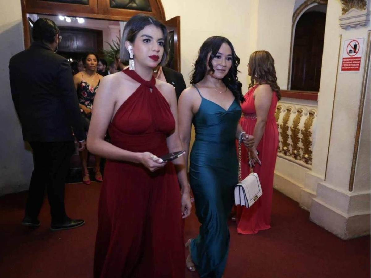 Laura Meza cautivó: las hermosas chicas que engalanaron los Premios DIEZ