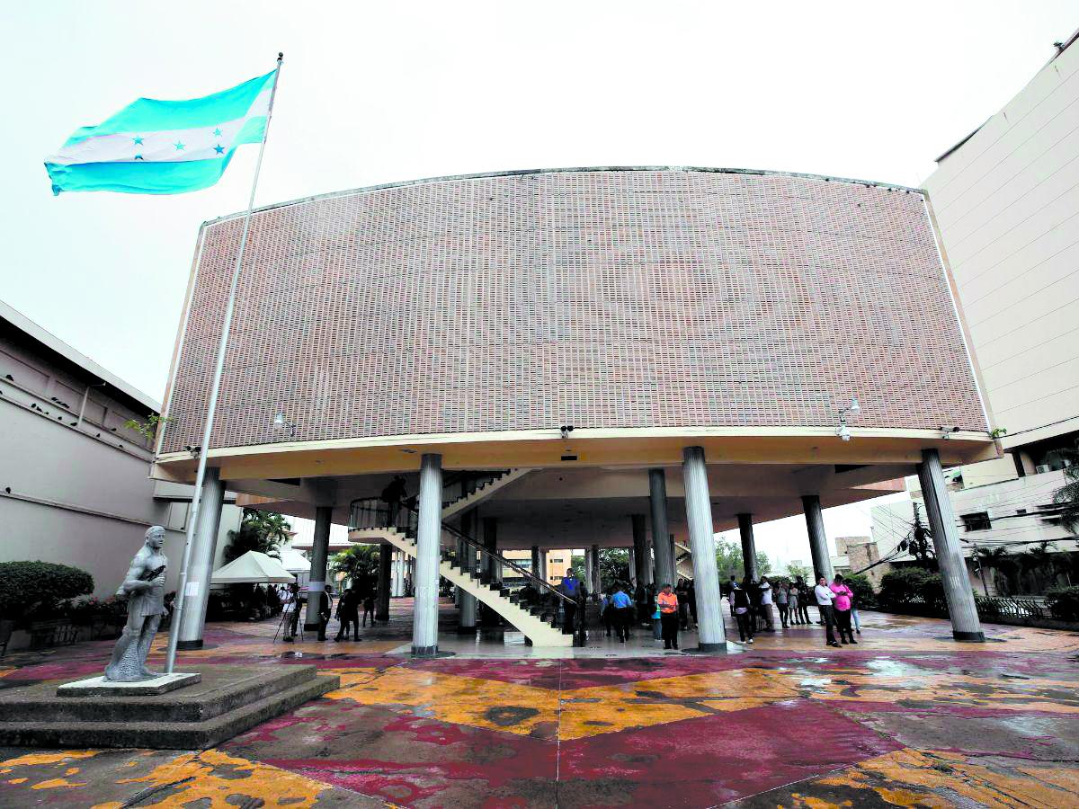 Reprochan que en receso en el CN quede vigente una comisión permanente