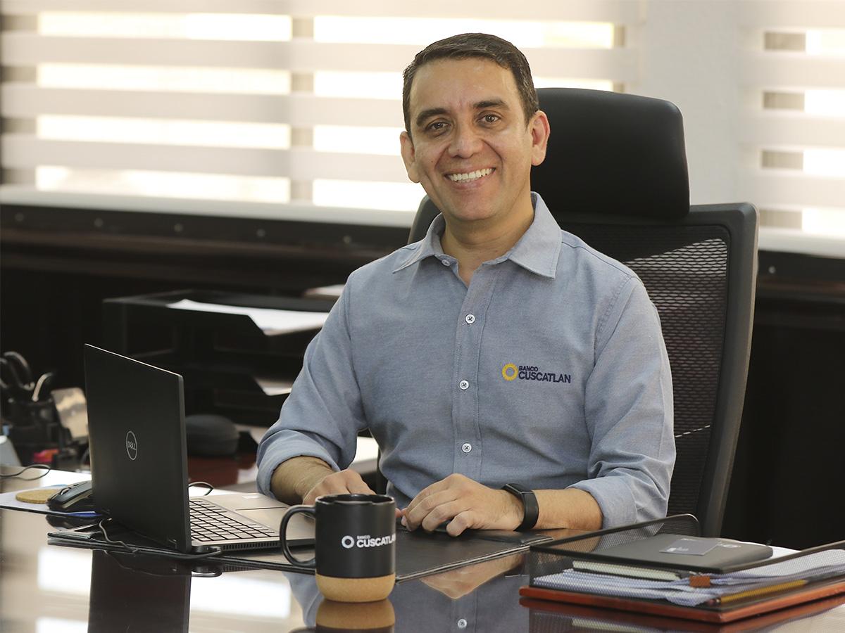 Eurípides Cálix, gerente General de Banco Cuscatlán, afirma el deseo de la institución bancaria por aportar al desarrollo de Honduras.