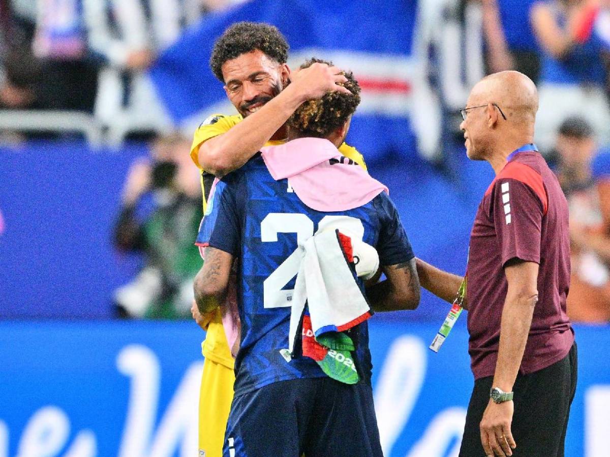 La cenicienta del Mundial hace historia, alocado festejo y mamá de Vozinha presente