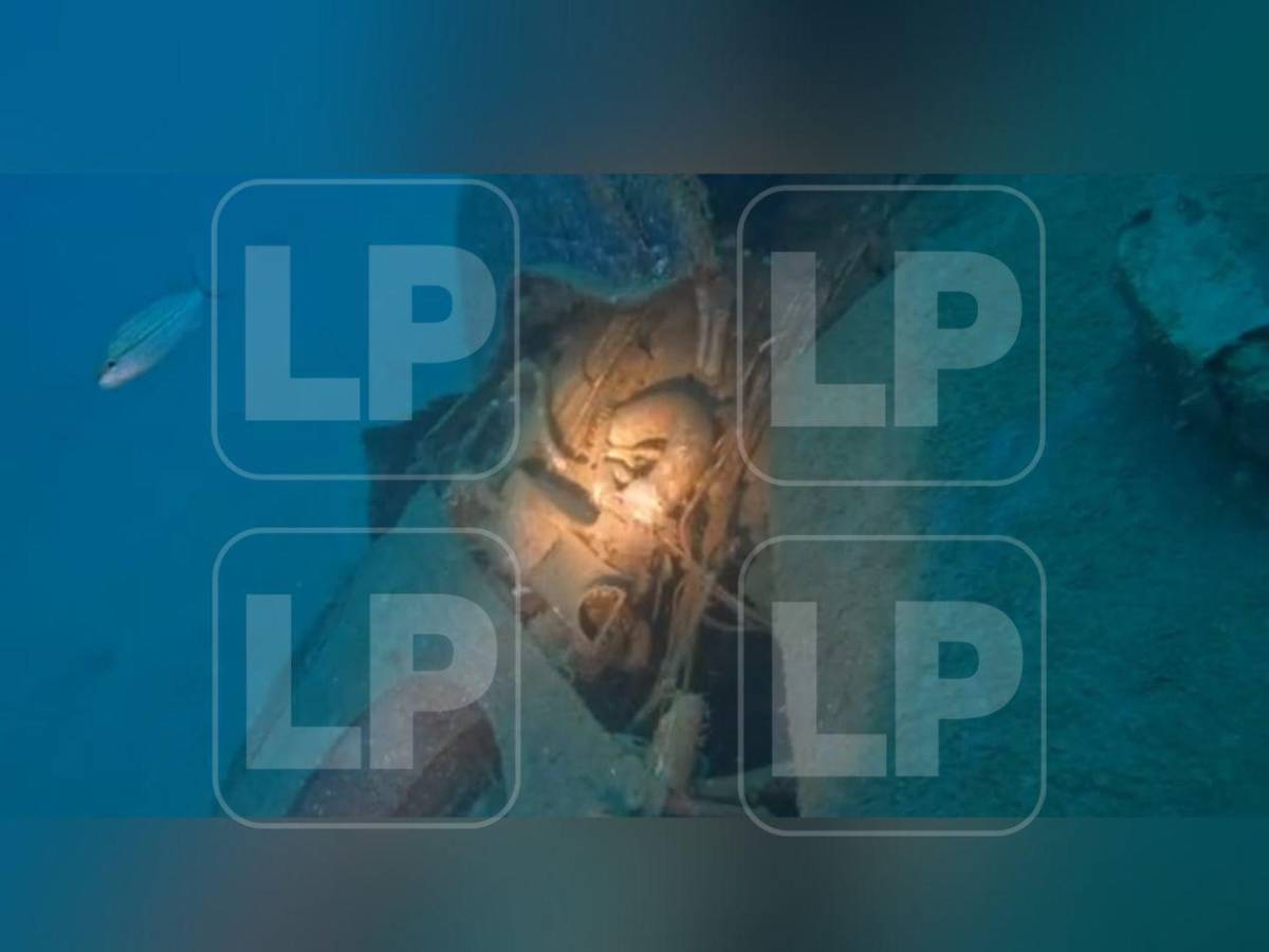 Exclusiva: El avión de Lanhsa bajo el mar tras el accidente en Roatán