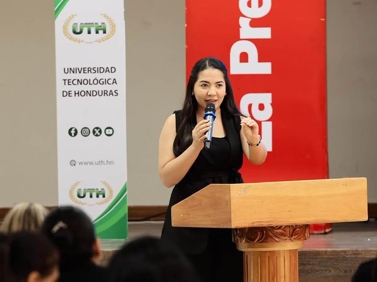 Mente Sana 2026 capacita a docentes sobre salud mental en Cortés
