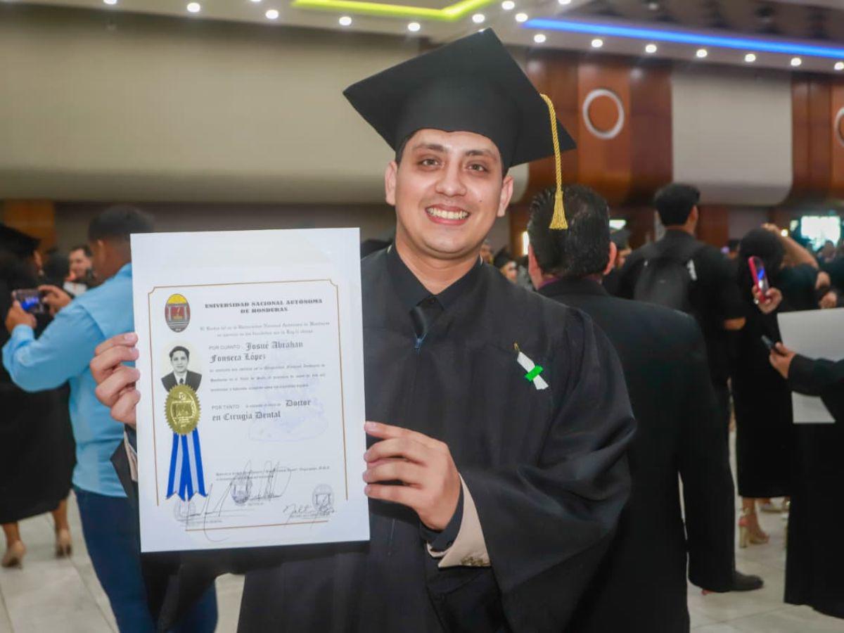 Así se vivió la ceremonia de graduación de Unah-Cortés