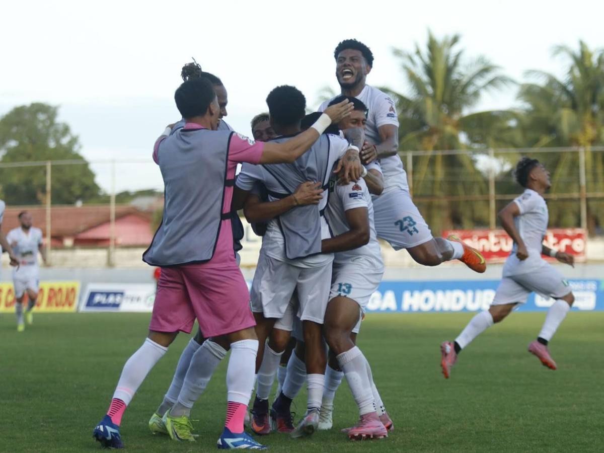 Real España festeja en el Morazán, fiesta de Platense y la chica más sexy cautiva