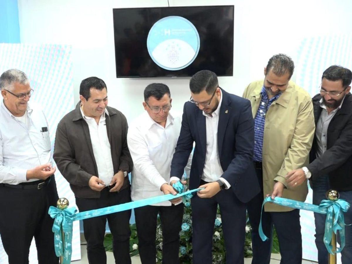 Migración inaugura oficina de pasaportes en El Progreso, Yoro