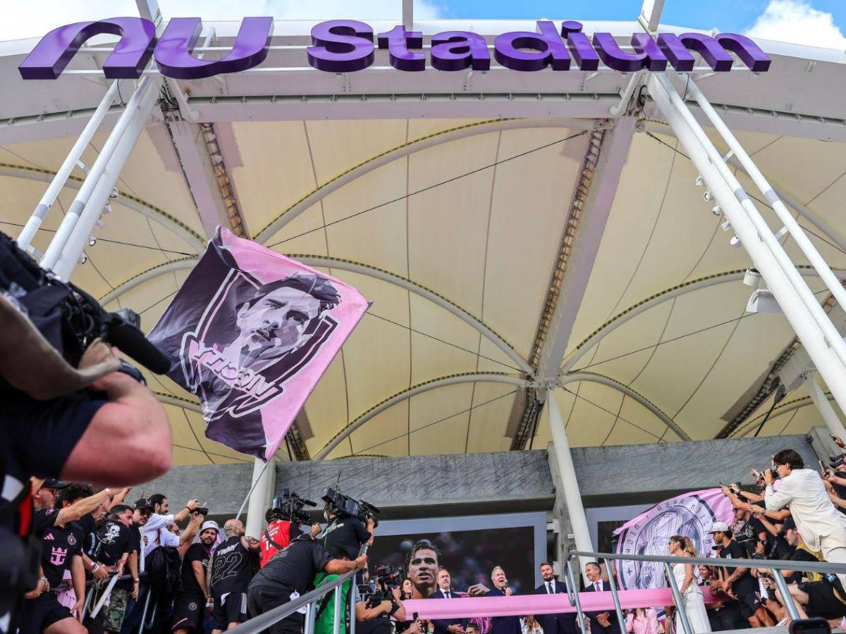 Inter Miami inaugura su estadio: bella hondureña, figuras y gol de Messi