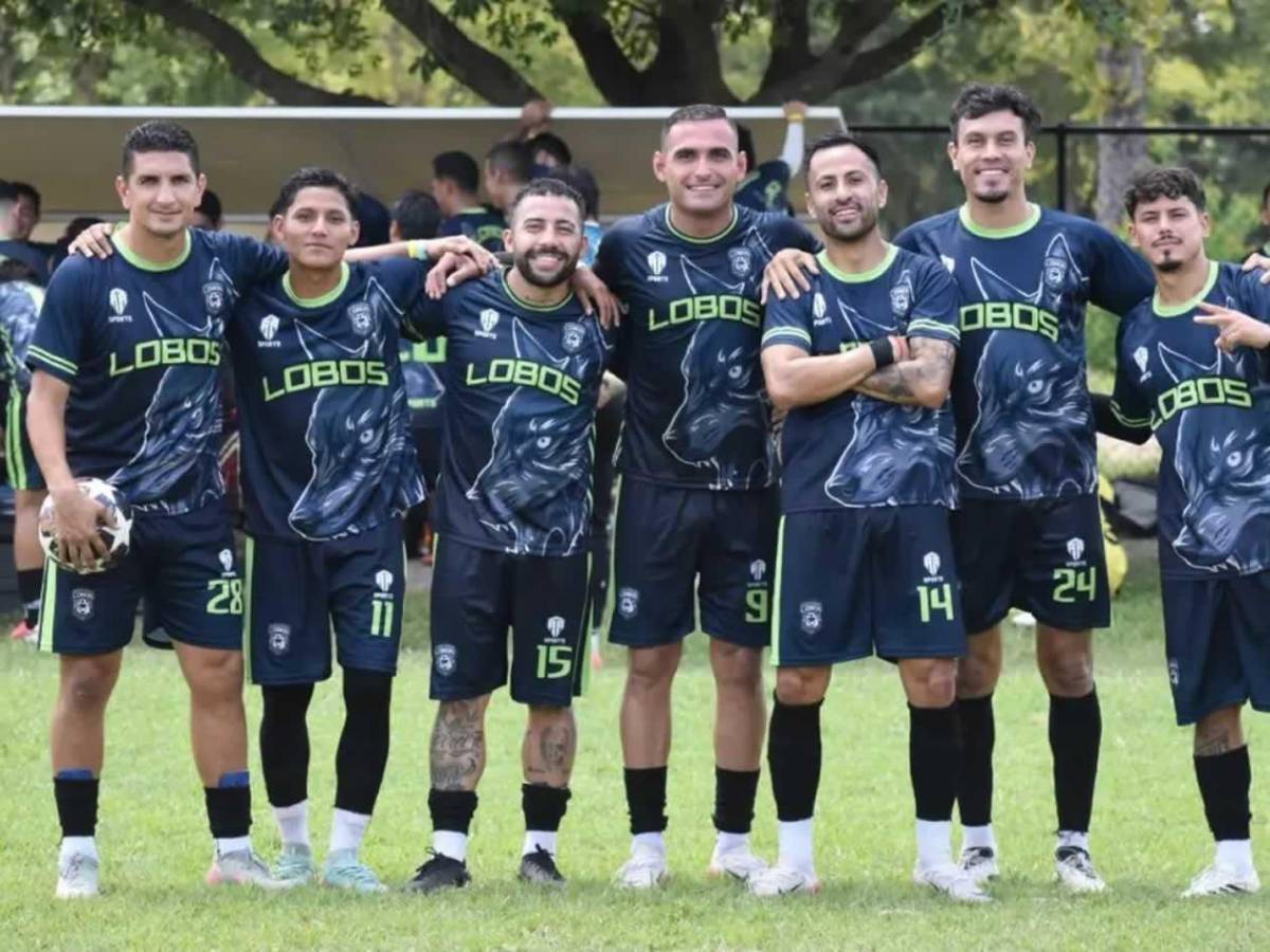 Johnny Leverón dejó el fútbol en silencio y ahora tiene nueva vida en EEUU: de qué trabaja