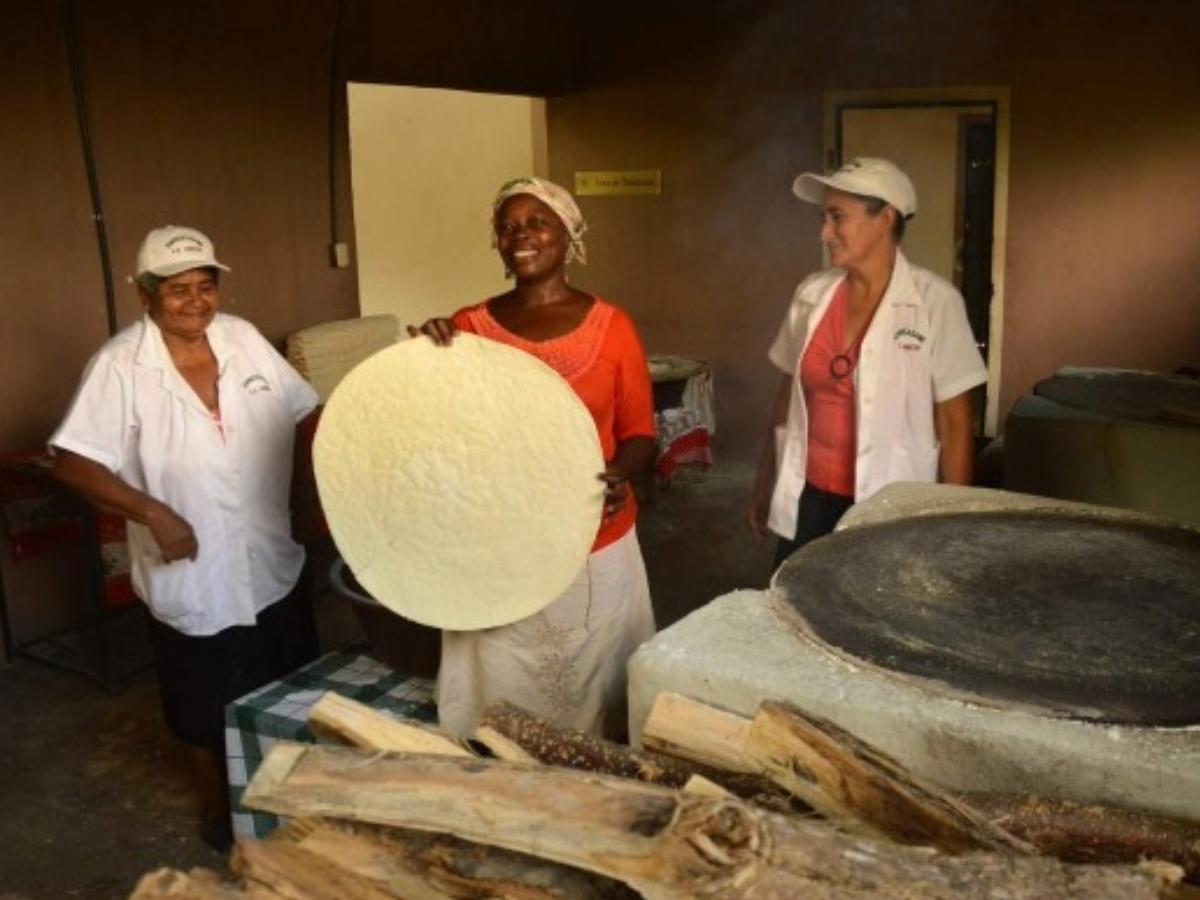 Declaran la elaboración del casabe como Patrimonio Inmaterial de la Humanidad