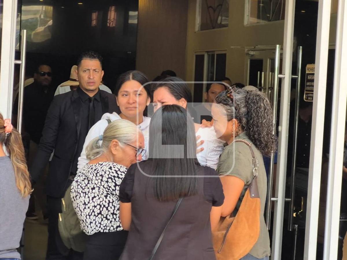 “Dios hará justicia: El desgarrador adiós a primos raptados y asesinados en La Ceiba