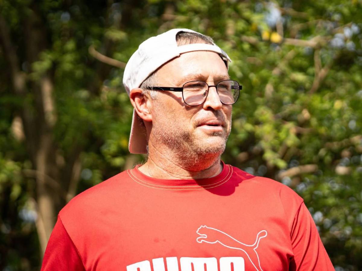 Famoso bimundialista internacional llegó a San Pedro Sula, ¿el motivo ?