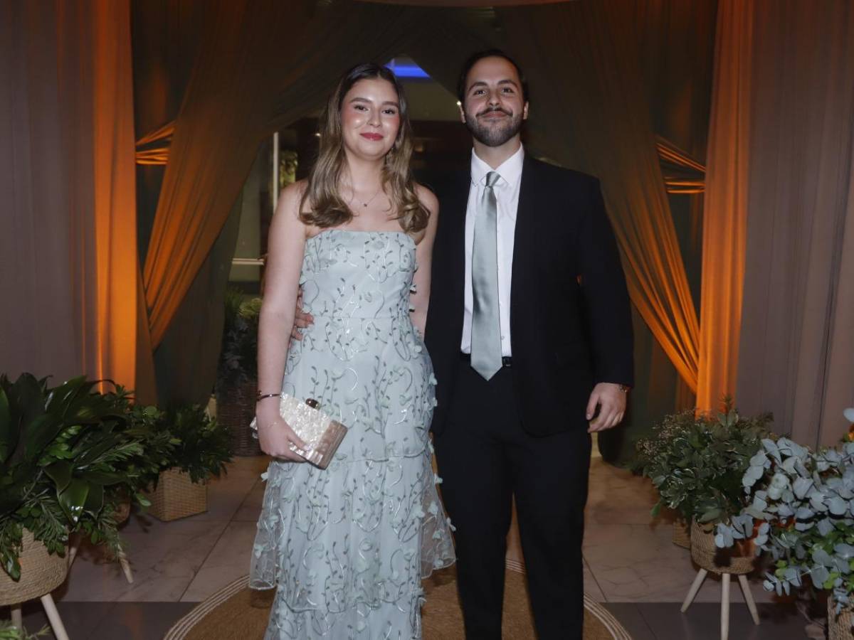 Así se vivió la boda eclesiástica Rodríguez Reyes en SPS