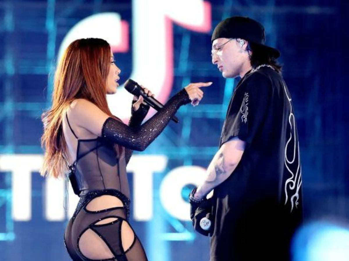 Anitta sorprende al hablar de Peso Pluma: “Nos amamos mucho”