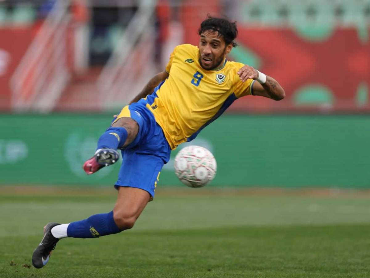 Escándalo: Gobierno suspende a su selección, echa al técnico y expulsa a figura