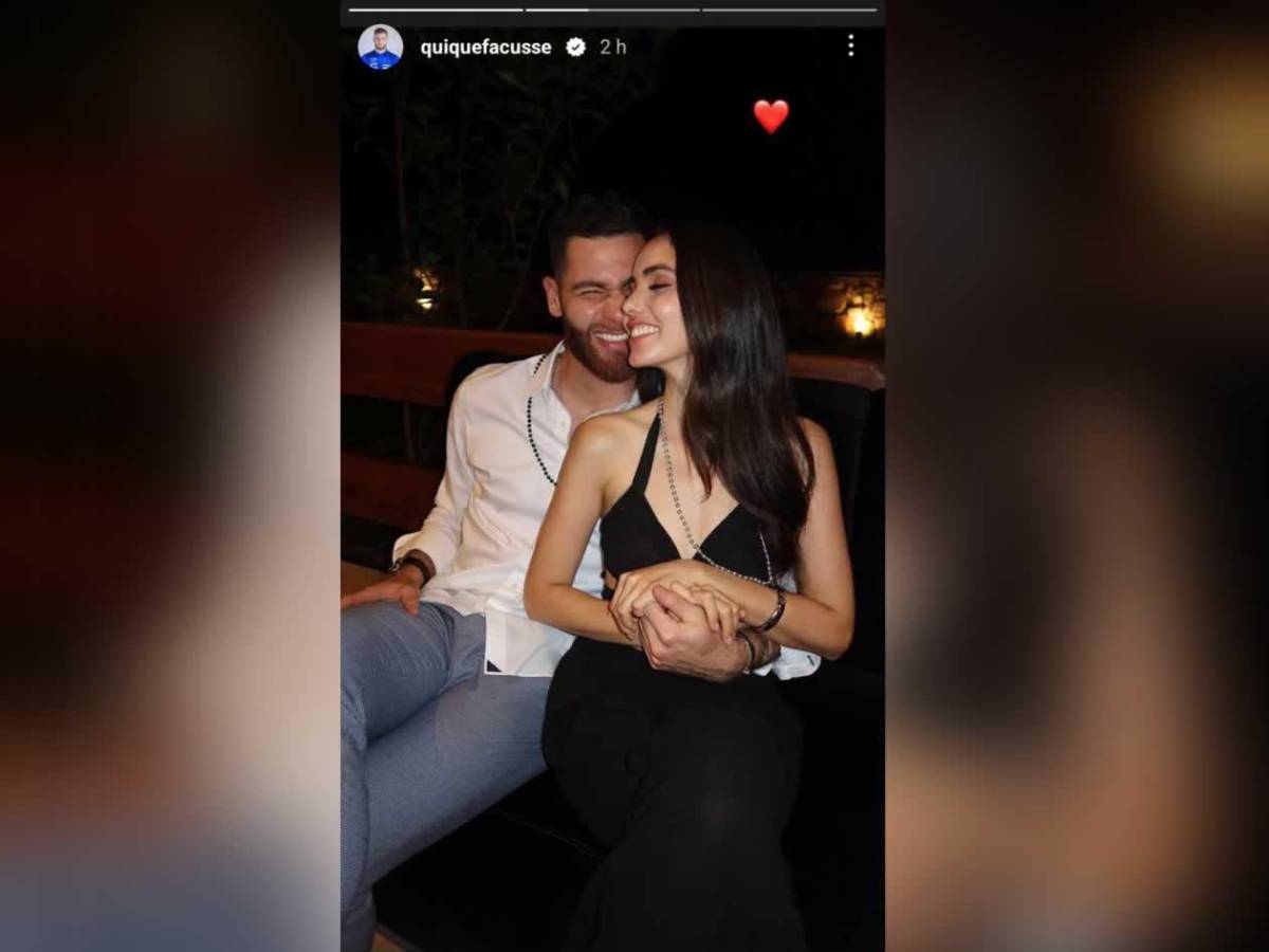 Futbolistas de la Liga Nacional festejan el Día de San Valentín en pareja