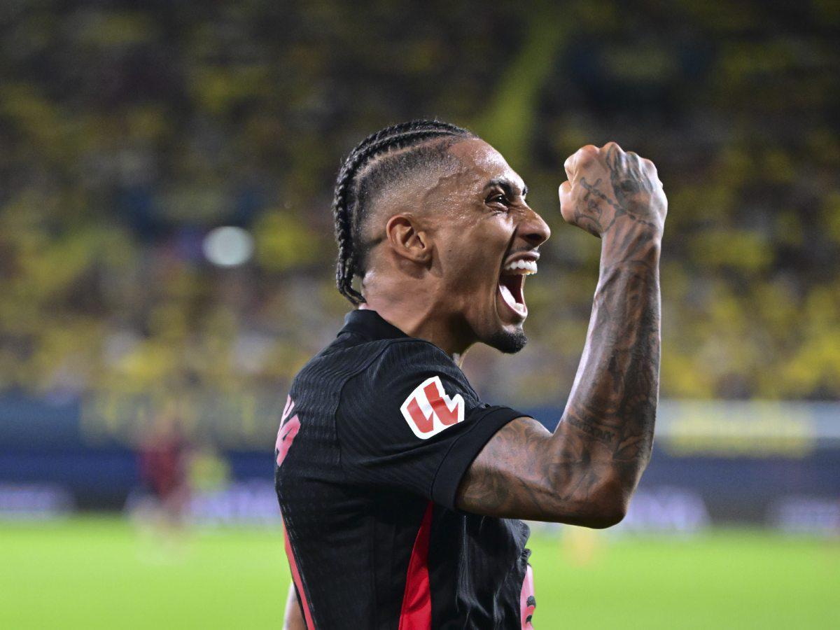 Raphinha se encargó de marcar un doblete.