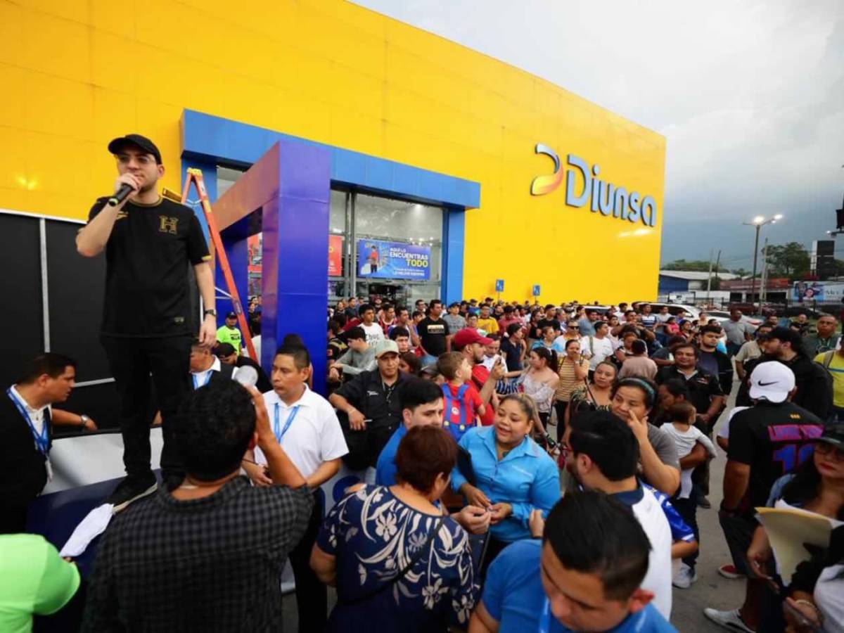 Supremo desata locura, novia hondureña de salvadoreño y furor por tiktokers