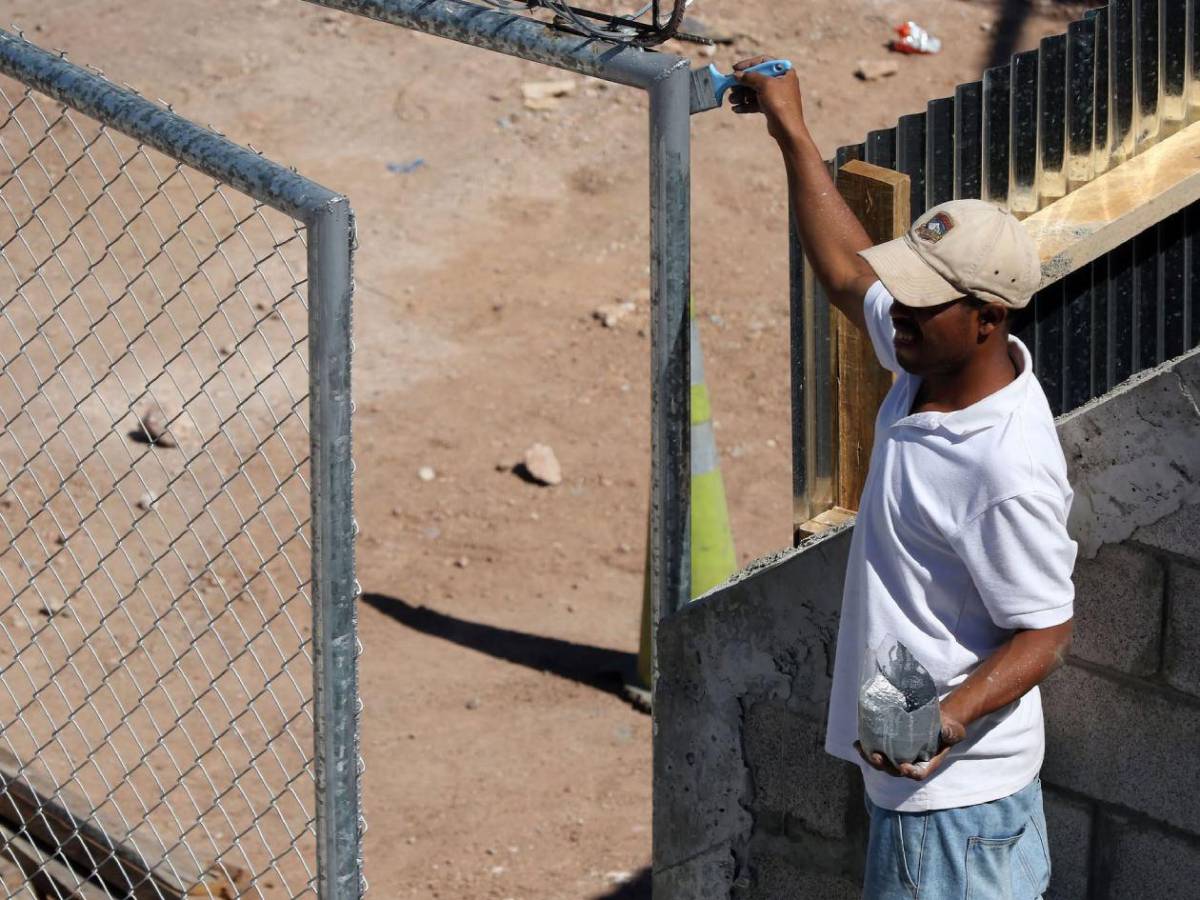 Chelato Uclés: Nueva gradería casi lista para el clásico Olimpia vs Motagua​​​​​