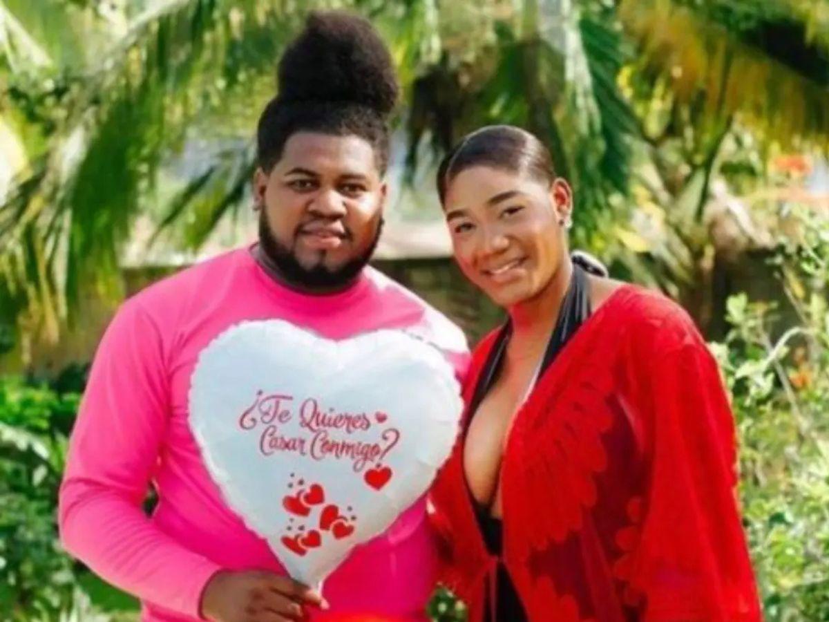 ¿Infidelidad? Esposa de La More exhibe chats; Alejandra Rubio sale salpicada