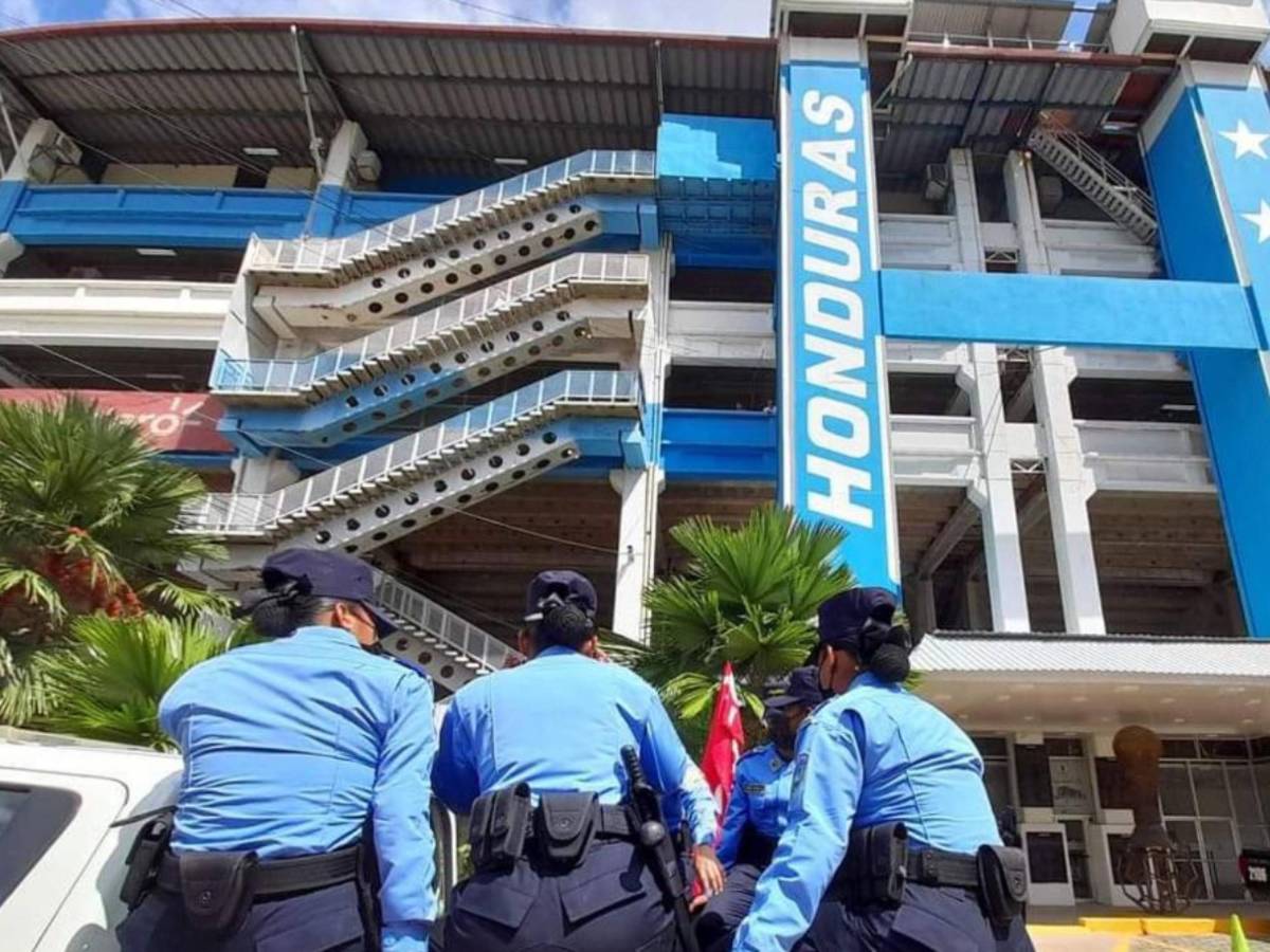 ¿Qué le pasará al aficionado que intente una foto con Messi?