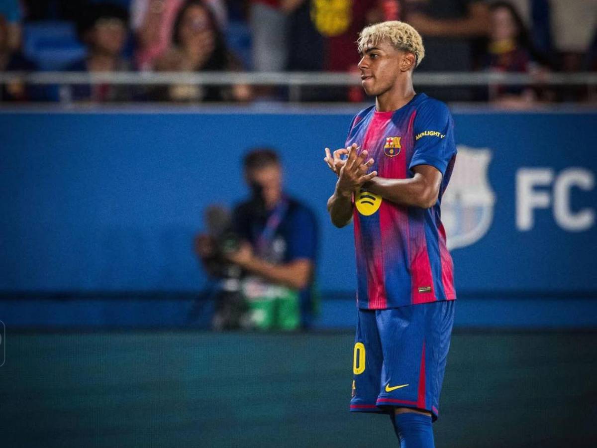 Lamine Yamal reaparece junto Nicky Nicole: revuelo por sus vacaciones lesionado