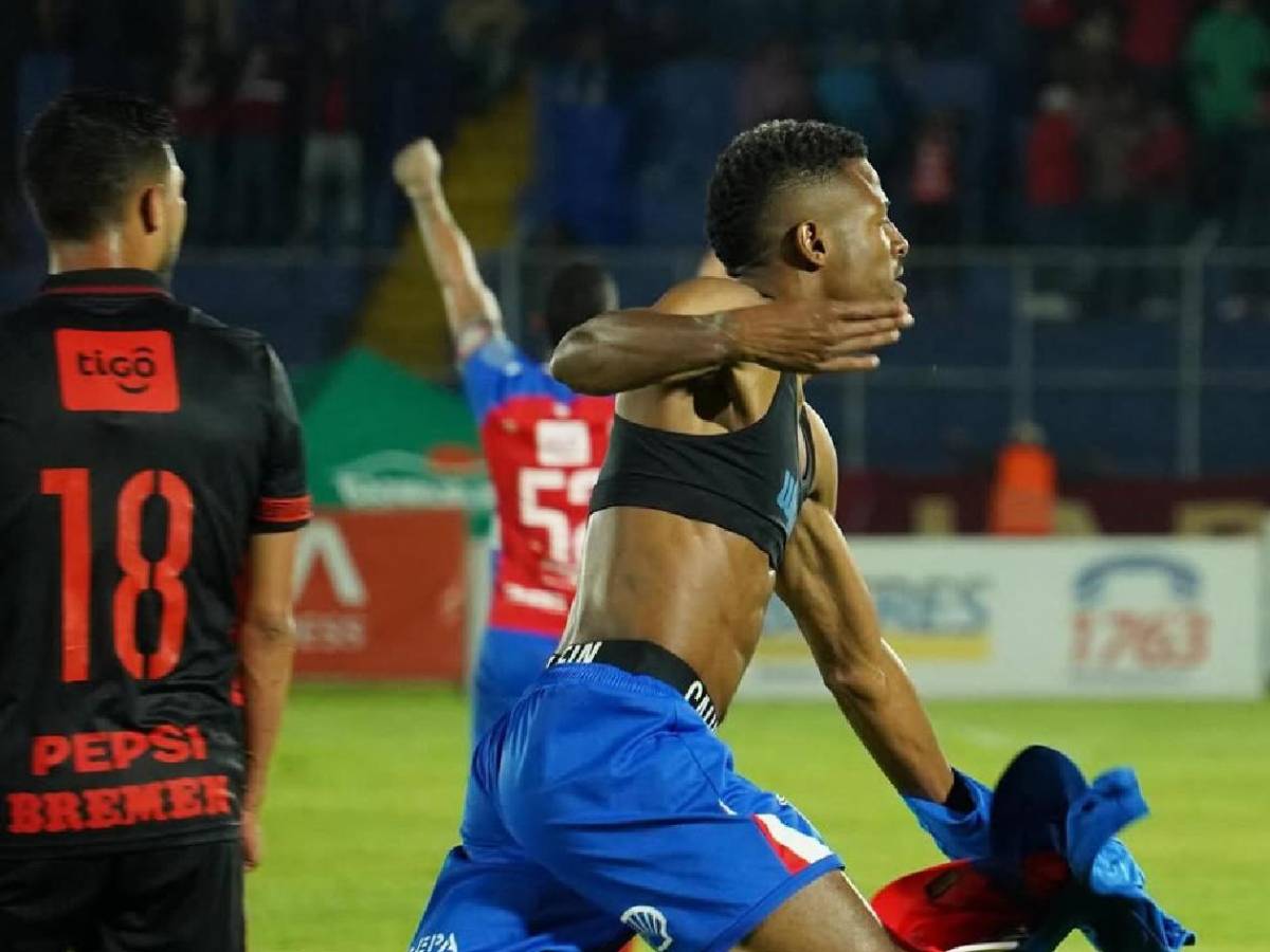 Futbolista sorprende con confesión sobre su ex: Inició una relación con mi tío