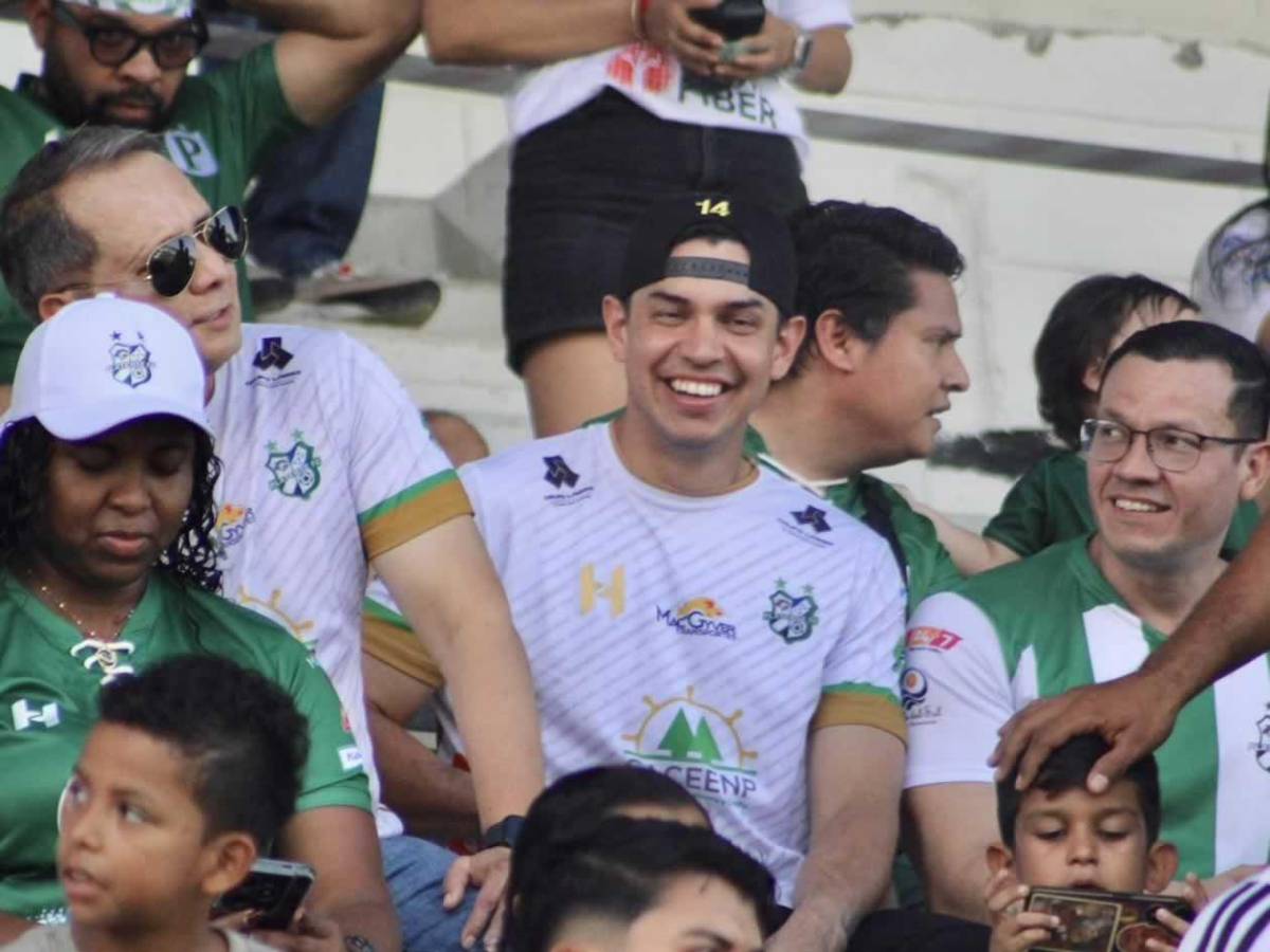 Futbolistas esperando pago, Mauricio Dubón sorprende y ¿quién es la chelita?