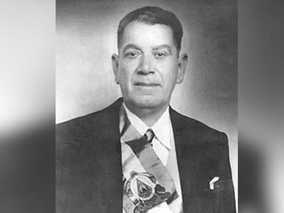 Nasry Asfura rompe cuatro décadas de tradición en tomas de posesión