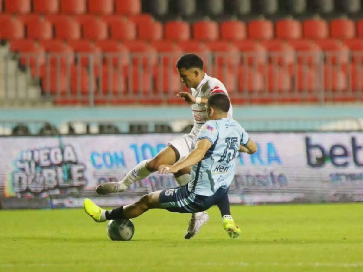 Olimpia celebra, dedicatoria, figura ante Génesis y bellas chicas en el Nacional