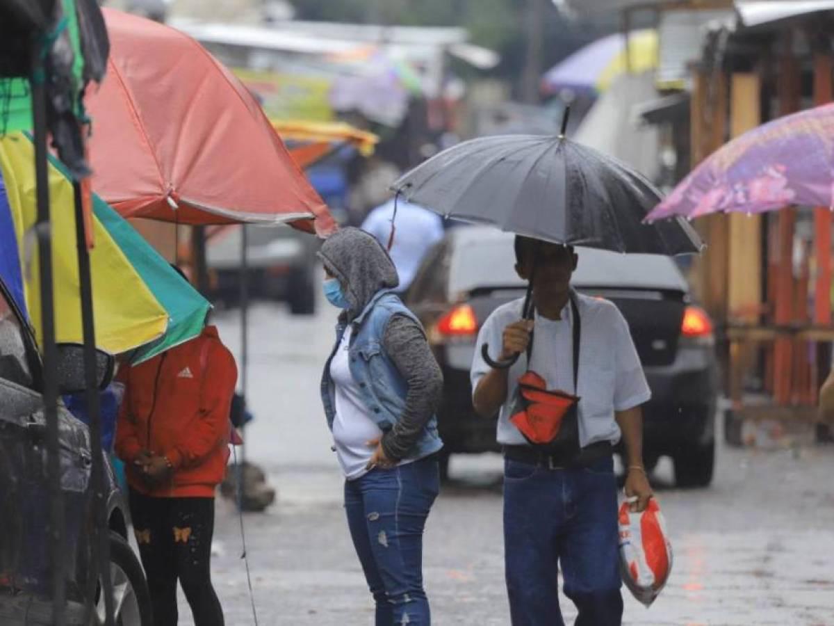 Clima: Transporte de humedad dejará lluvias leves en Honduras