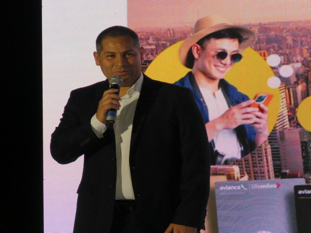 Mauricio Barrientos, Gerente Banca de Personas y Tarjetas de Banco Cuscatlán.