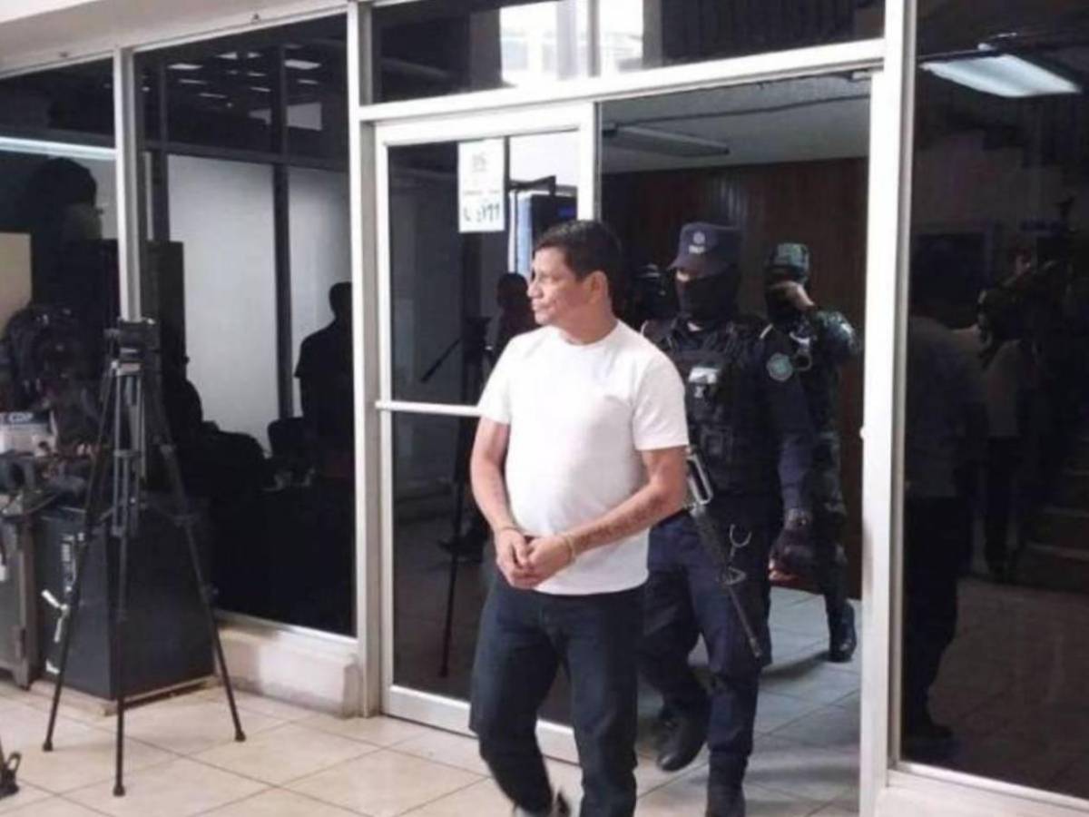 'Pescado' Bonilla impacta con transformación: fútbol y campeón en centro penal