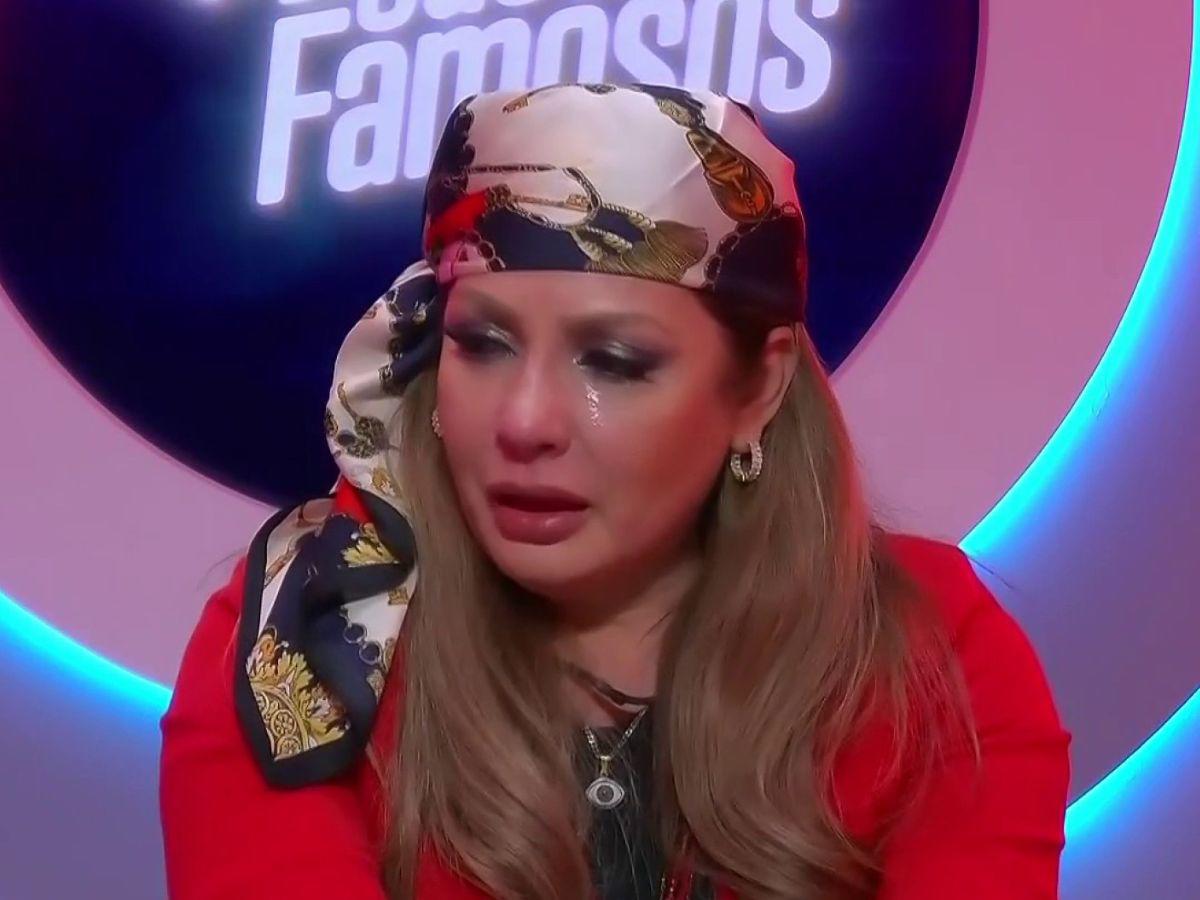 Paty Navidad estalla en llanto y revela que se siente sola